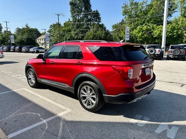 Certified 2023 Ford Explorer XLT w/ Equipment Group 202A AWD/4WD image 14
