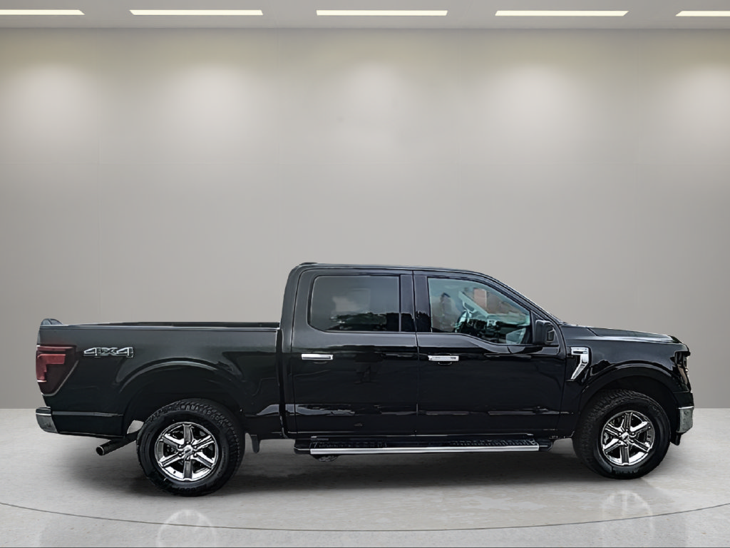 Certified 2025 Ford F150 XLT w/ Equipment Group 301A Standard AWD/4WD image 9