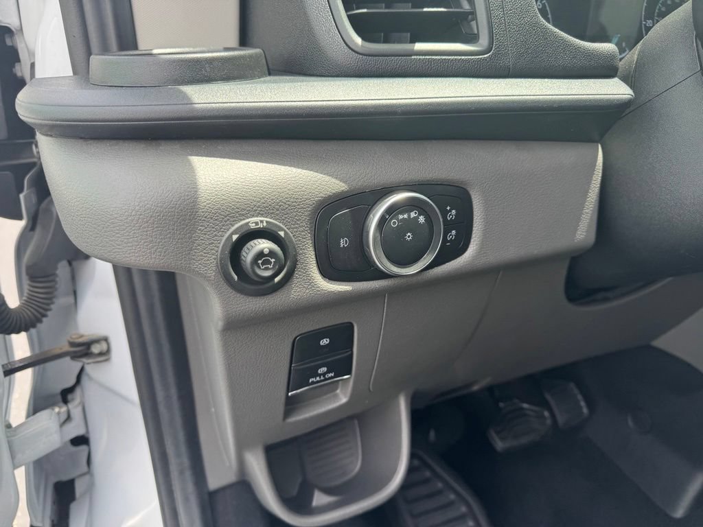 Certified 2024 Ford Transit 350 XLT RWD image 4