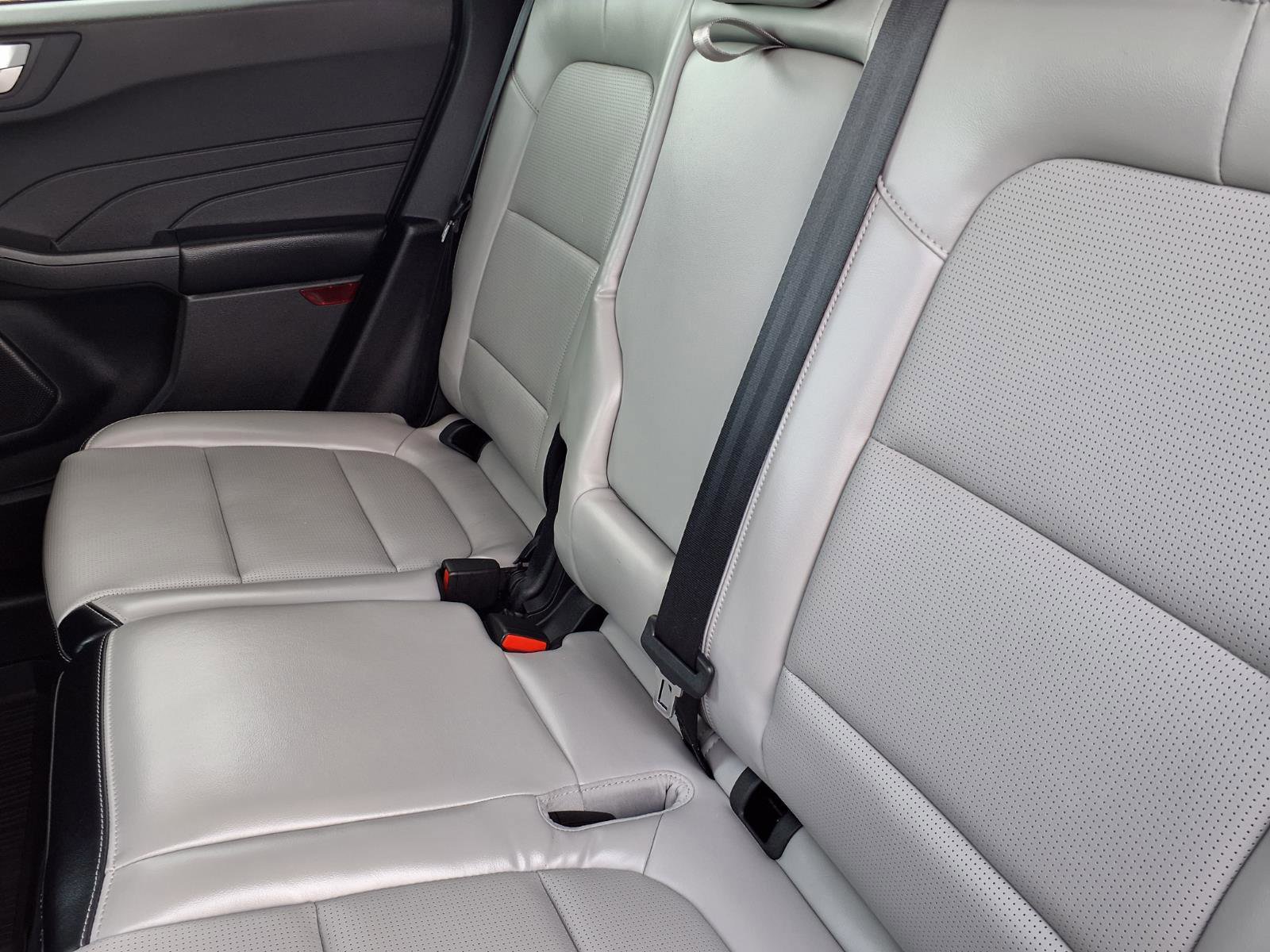 Certified 2023 Ford Escape Platinum image 9