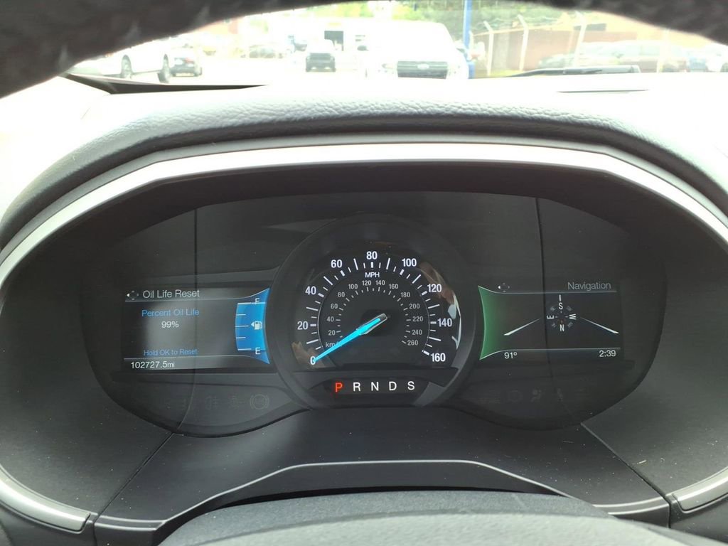 Certified 2018 Ford Edge SEL w/ Equipment Group 201A AWD/4WD image 18