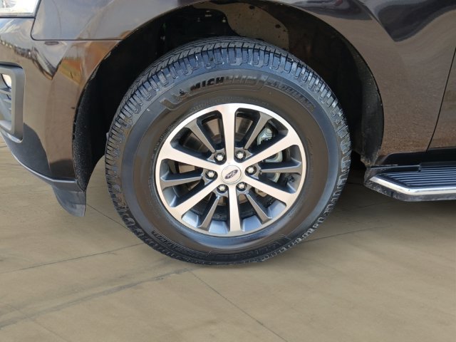 Certified 2021 Ford Expedition XLT RWD image 14