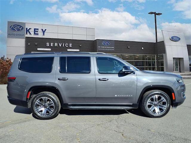 Used 2024 Jeep Wagoneer Series II w/ Flexible Seating Group image 2