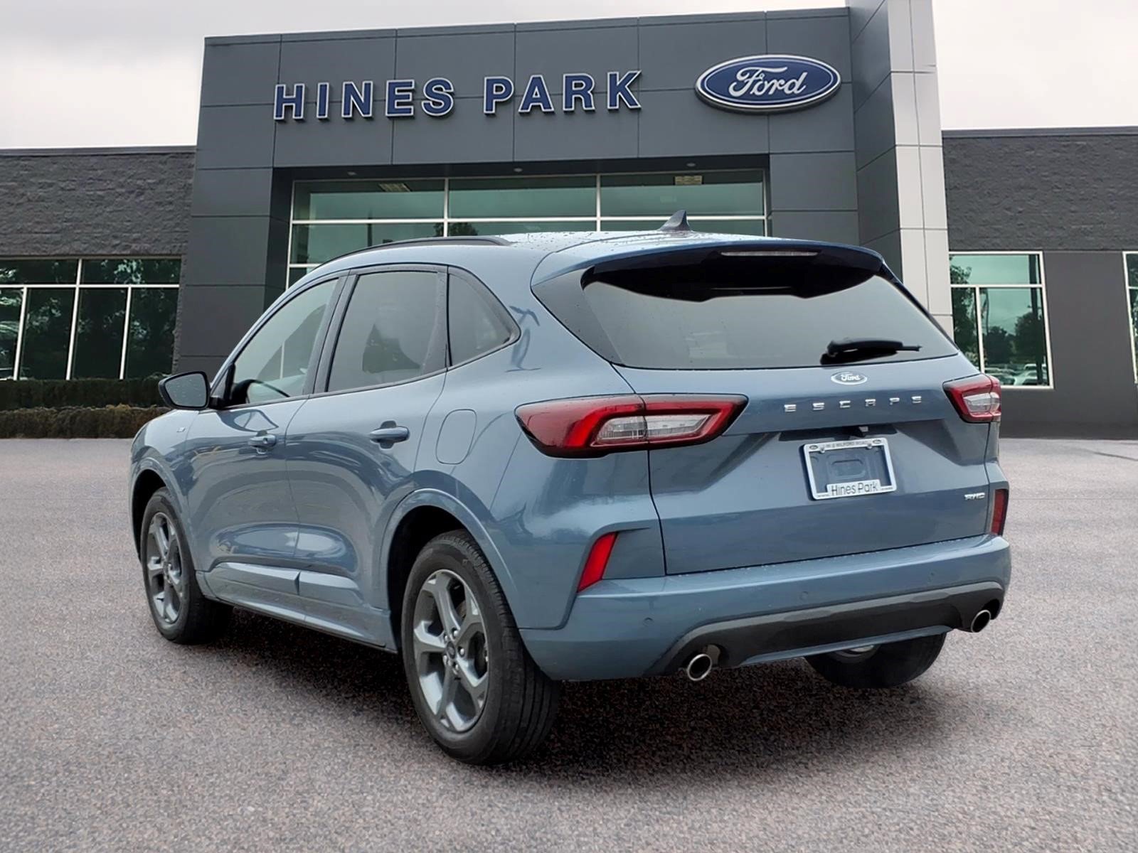 Certified 2024 Ford Escape ST-Line w/ Tech Pack #1 AWD/4WD image 5
