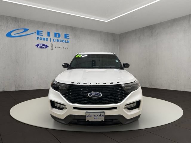 Certified 2022 Ford Explorer ST-Line AWD/4WD image 6