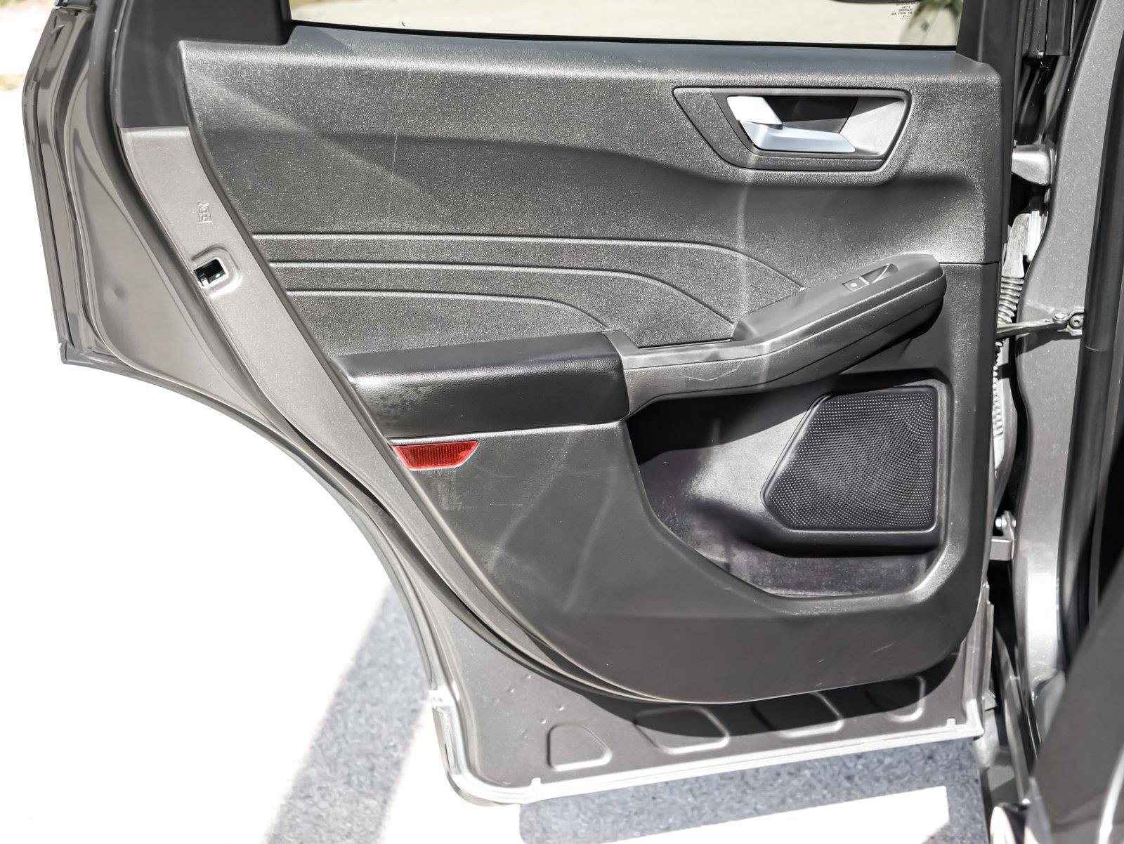 Certified 2023 Ford Escape ST-Line FWD image 29