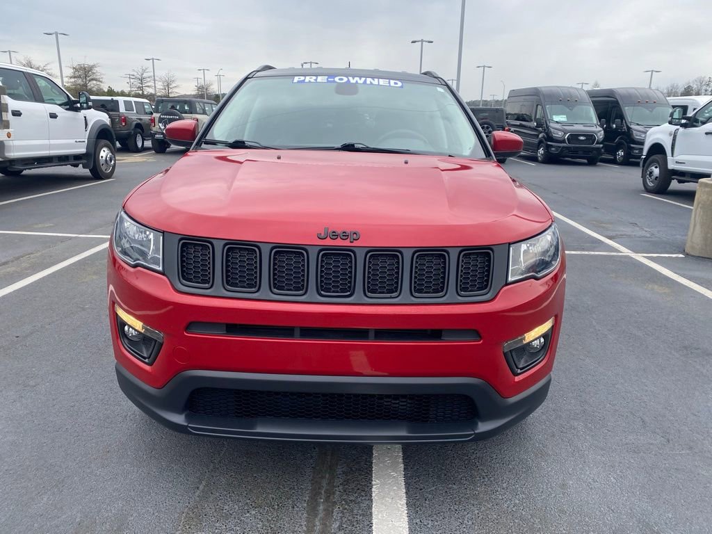 Used 2021 Jeep Compass Latitude image 2