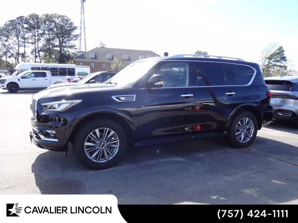 Used 2022 INFINITI QX80 Luxe w/ Cargo Package image 2