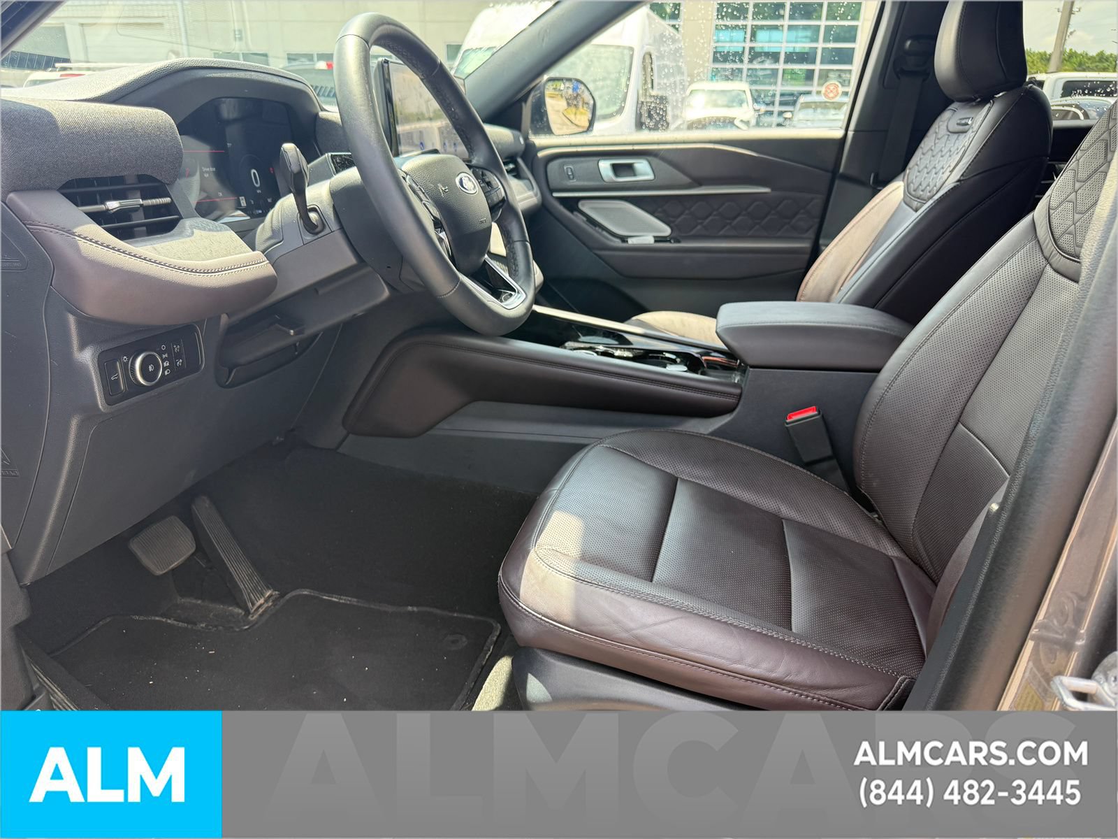 Certified 2026 Ford Explorer Platinum w/ LUX Leather Package AWD/4WD image 14