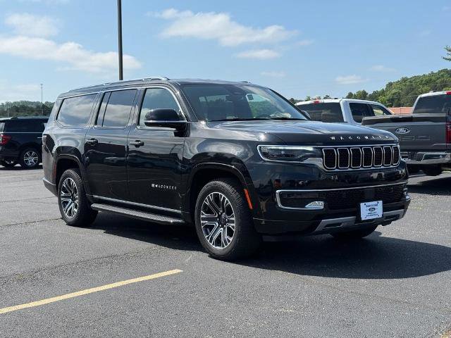 Used 2024 Jeep Wagoneer L Series II w/ Flexible Seating Group
