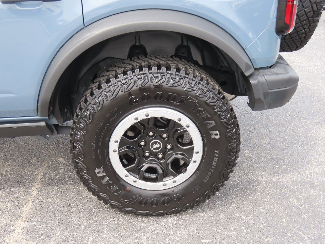 Certified 2023 Ford Bronco Badlands AWD/4WD image 17