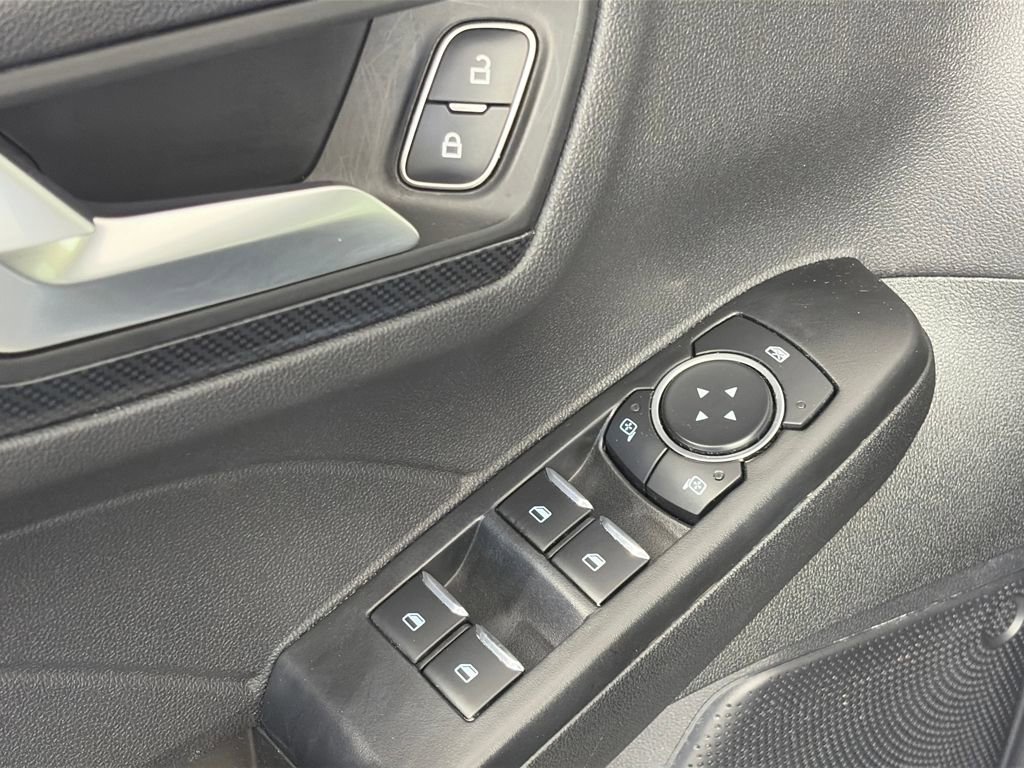 Certified 2025 Ford Escape ST-Line Select image 23