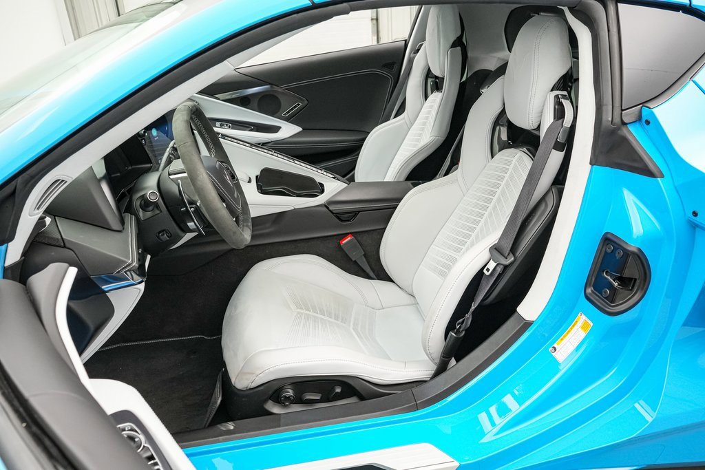 Used 2023 Chevrolet Corvette Stingray Premium Cpe w/ Z51 Performance Package image 25