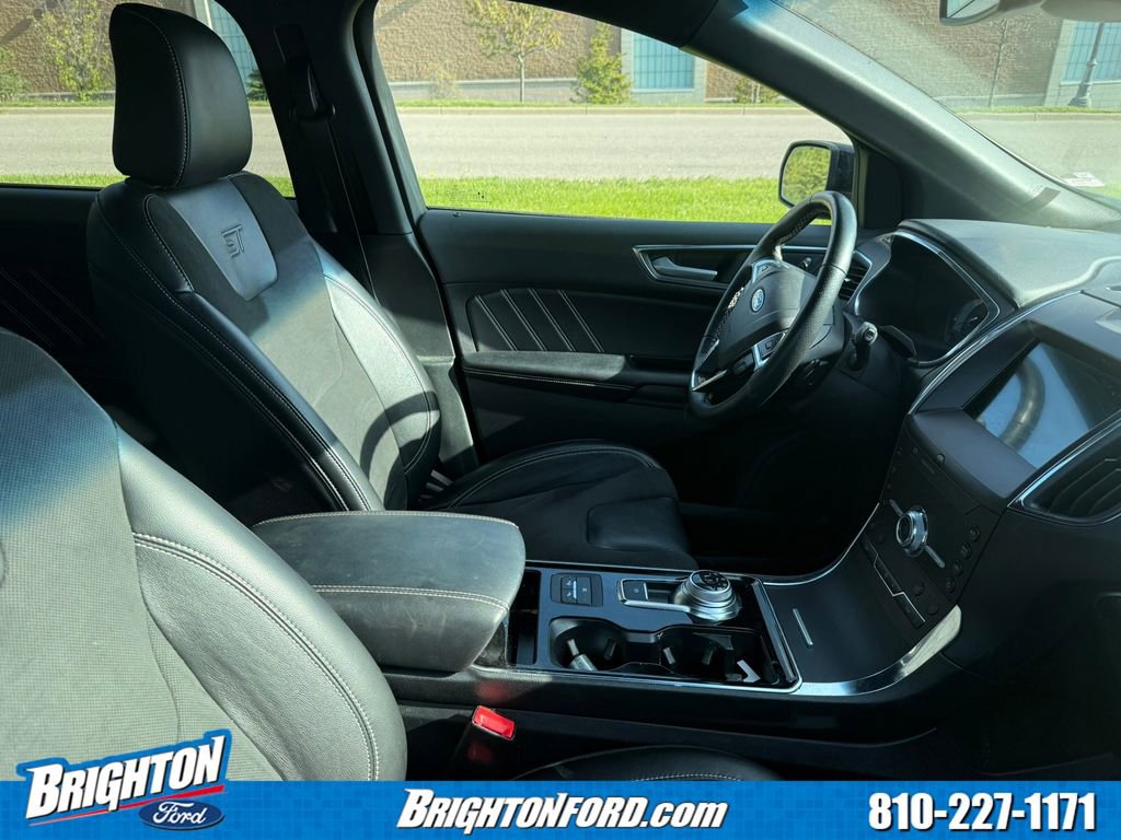 Certified 2020 Ford Edge ST w/ Equipment Group 401A AWD/4WD image 8