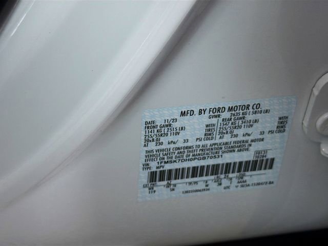 Certified 2023 Ford Explorer XLT w/ Equipment Group 202A RWD image 40