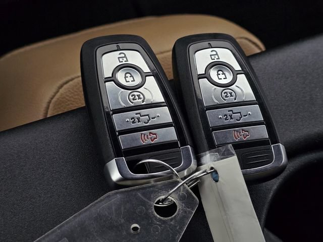 Certified 2024 Ford F250 Lariat AWD/4WD image 40