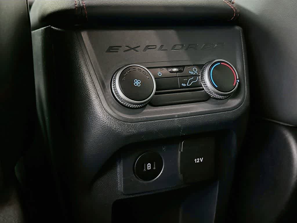 Certified 2025 Ford Explorer ST-Line w/ ST-Line Street Pack AWD/4WD image 13