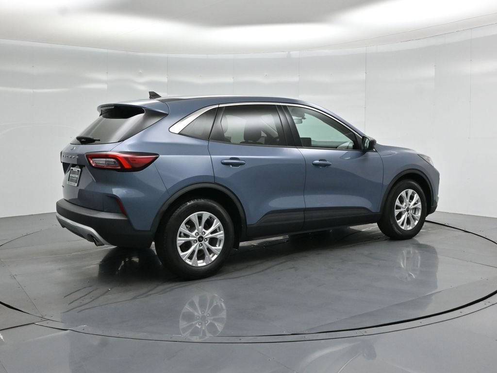 Certified 2023 Ford Escape Active FWD image 25