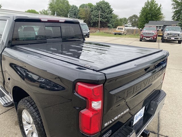 Used 2021 Chevrolet Silverado 1500 LTZ AWD/4WD image 6