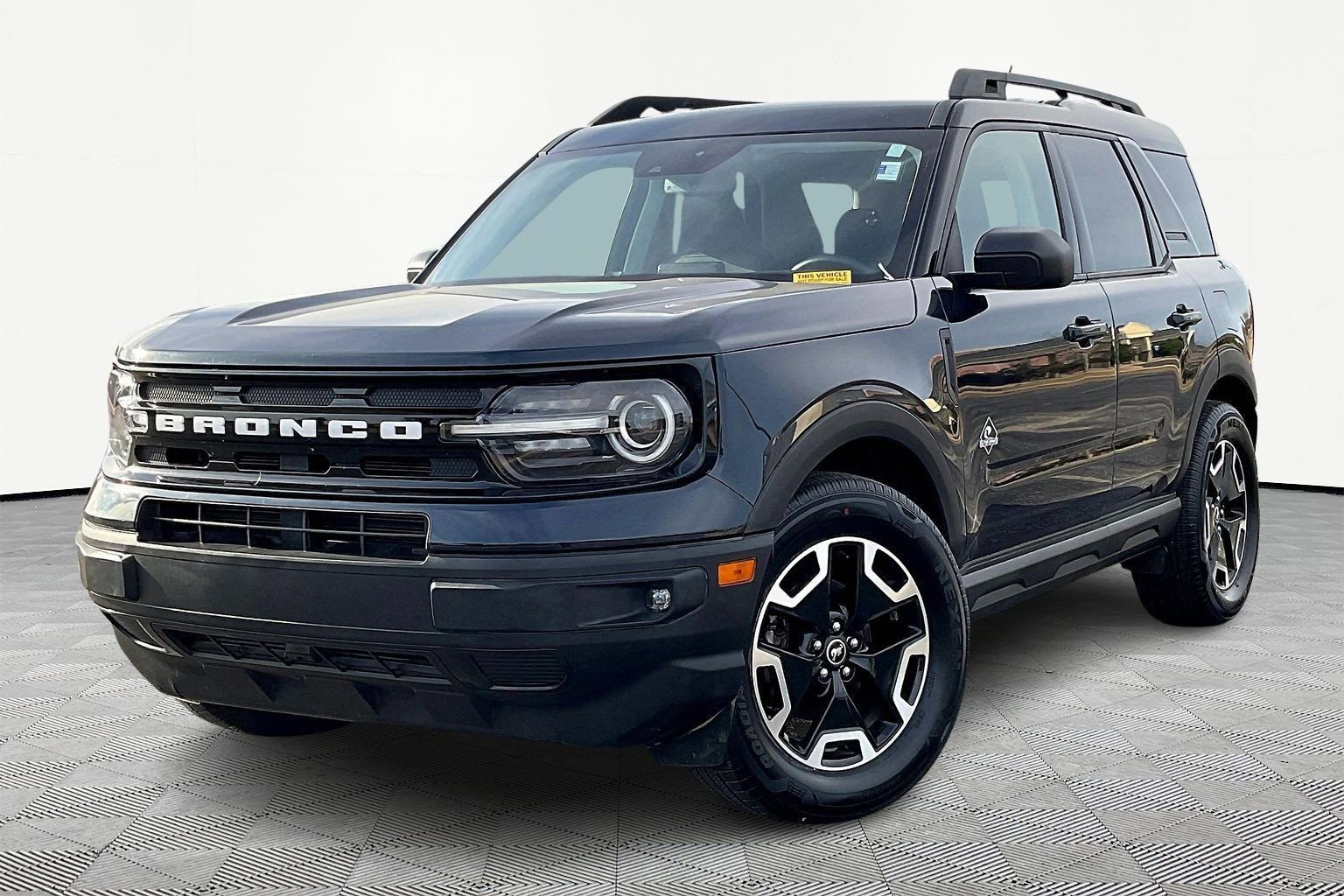 Certified 2022 Ford Bronco Sport Outer Banks image 2