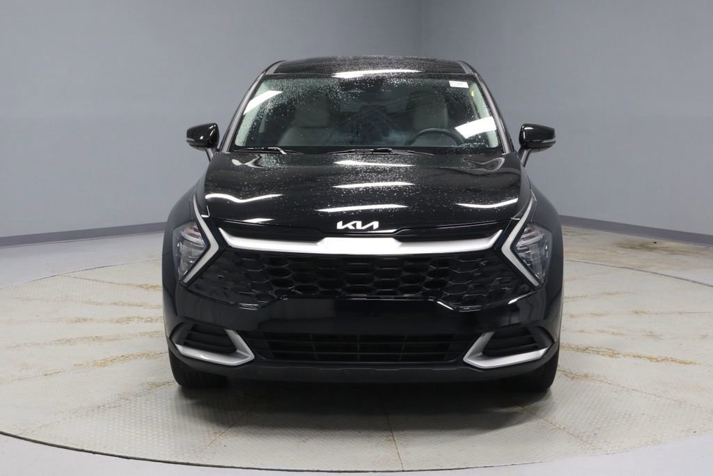Used 2023 Kia Sportage EX image 8