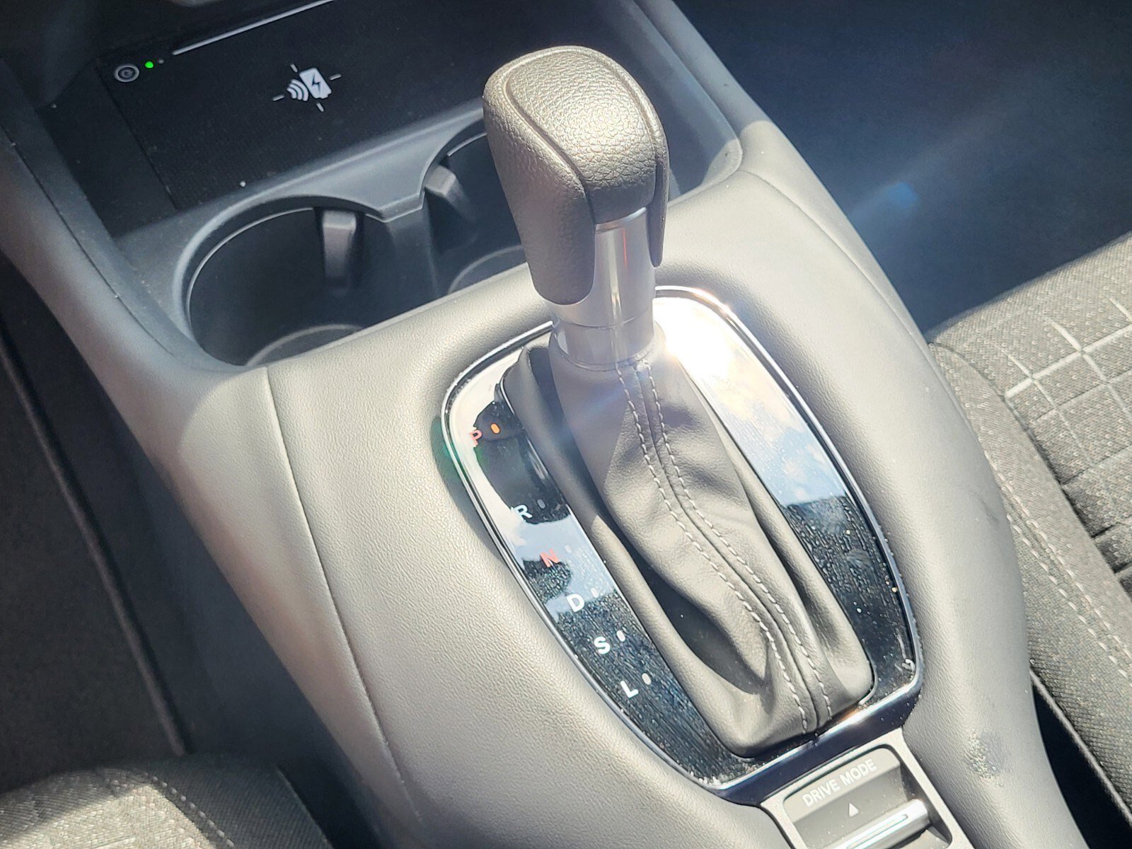 Used 2026 Honda HR-V LX image 25