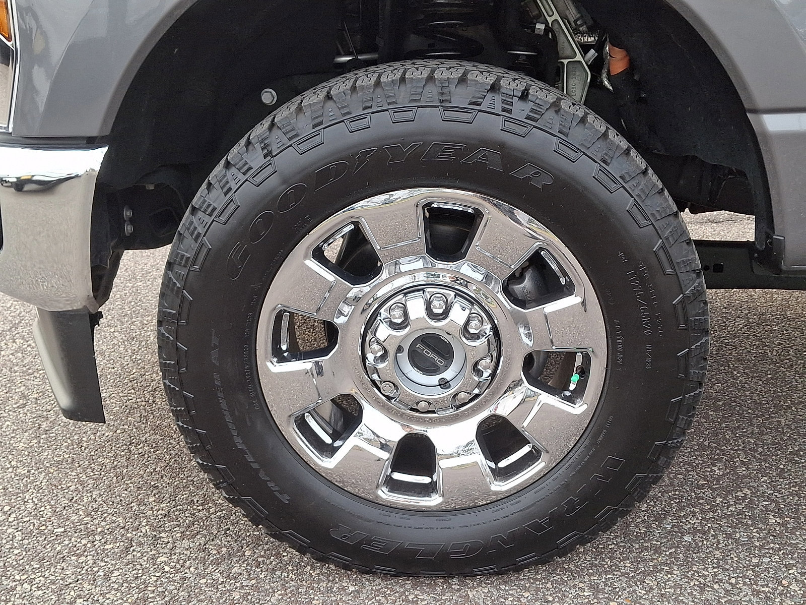 Certified 2025 Ford F250 Lariat w/ Lariat Ultimate Package image 28