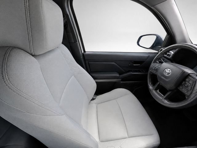 Used 2024 Toyota Tacoma SR5 AWD/4WD image 15