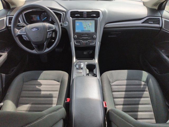 Certified 2019 Ford Fusion SE image 18