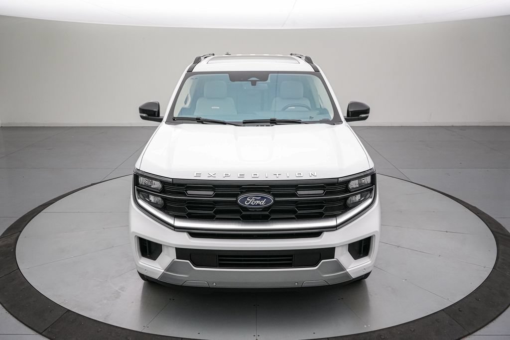 Certified 2025 Ford Expedition Platinum AWD/4WD image 9