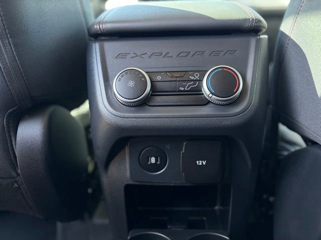Certified 2025 Ford Explorer Active image 17