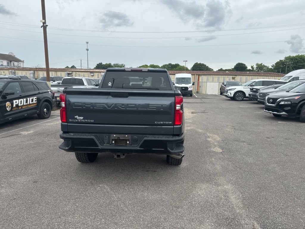 Used 2021 Chevrolet Silverado 1500 Custom Trail Boss AWD/4WD image 14