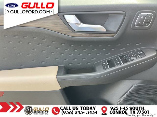Certified 2020 Ford Escape Titanium FWD image 18
