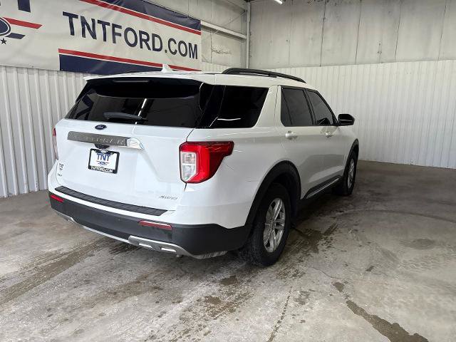 Certified 2021 Ford Explorer XLT w/ Equipment Group 202A AWD/4WD image 7