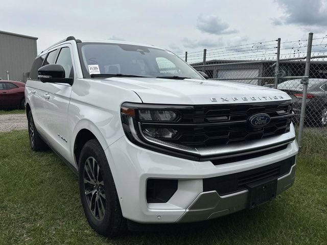 Certified 2025 Ford Expedition Max Platinum AWD/4WD image 13