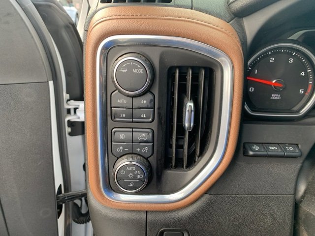 Used 2023 Chevrolet Silverado 2500 High Country w/ Z71 Off-Road Package image 22