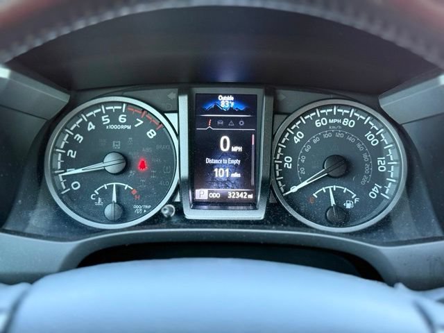Used 2021 Toyota Tacoma TRD Sport w/ Technology Package RWD image 28