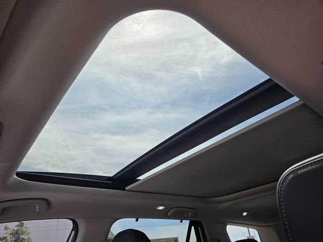 Used 2023 Honda Pilot Touring image 15