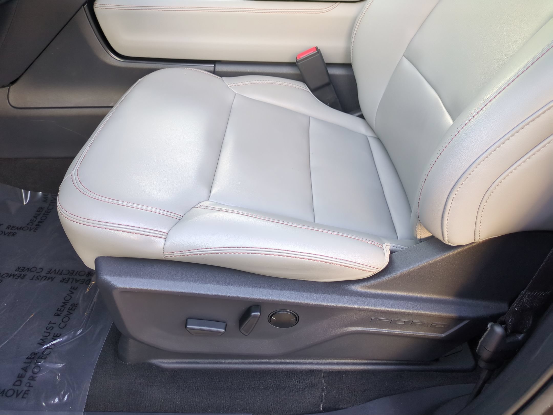 Certified 2025 Ford Expedition Active RWD image 17