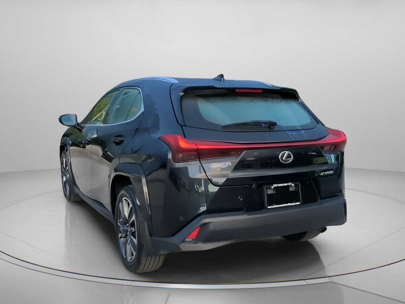 Used 2025 Lexus UX 300h FWD w/ Cold Area Package image 22