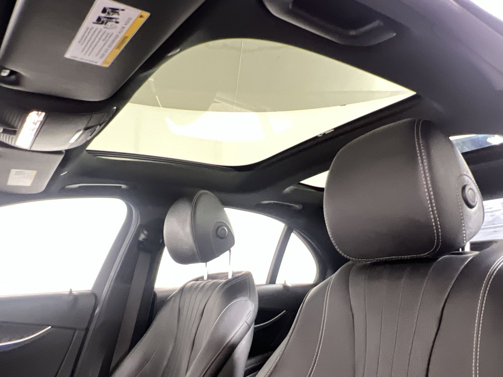 Used 2021 Mercedes-Benz E 350 Sedan image 23