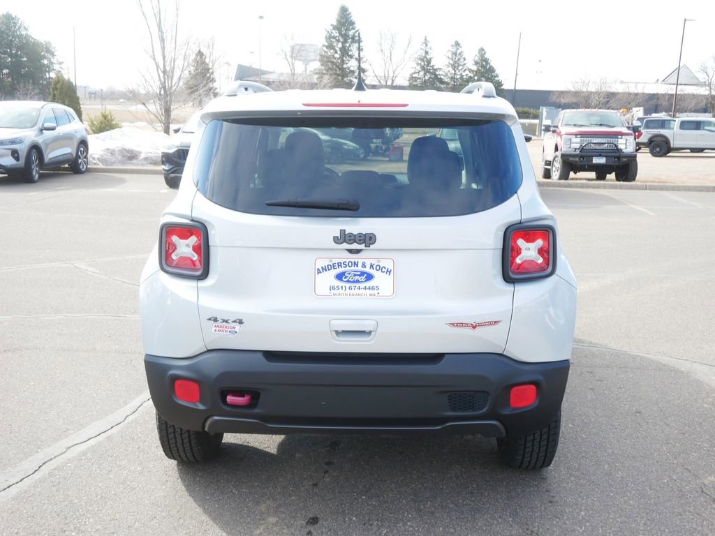 Used 2018 Jeep Renegade Trailhawk AWD/4WD image 6