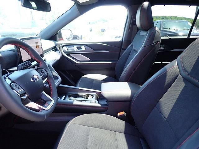 Certified 2025 Ford Explorer ST AWD/4WD image 17