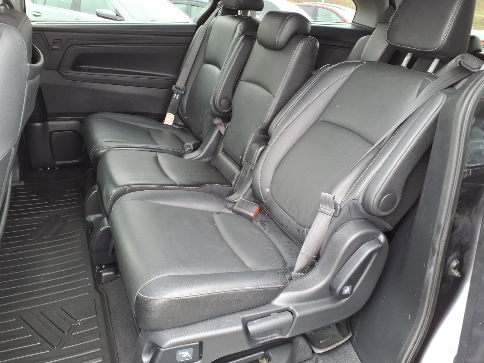 Used 2021 Honda Odyssey Touring image 4