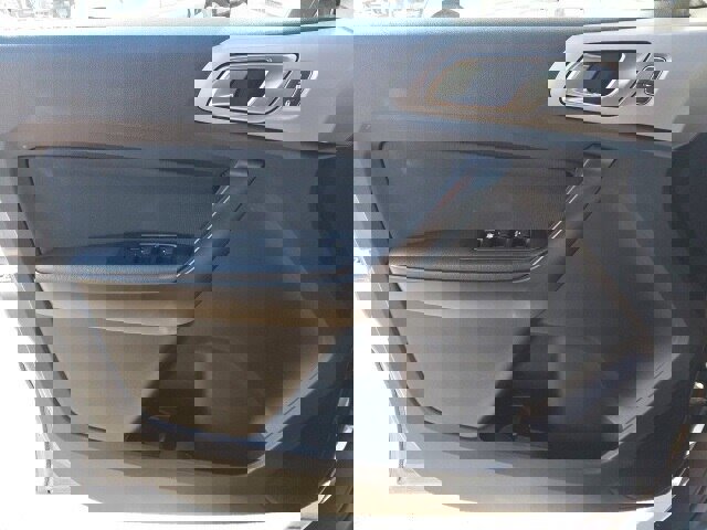 Certified 2022 Ford Ranger XLT w/ Equipment Group 301A Mid image 15