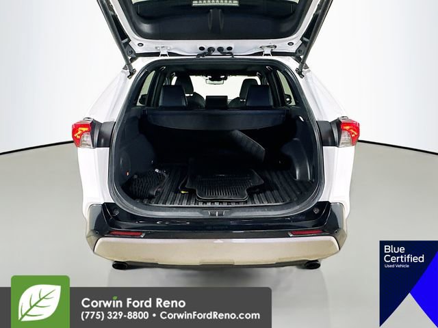 Used 2024 Toyota RAV4 XSE w/ Advanced Technology Package AWD/4WD image 31