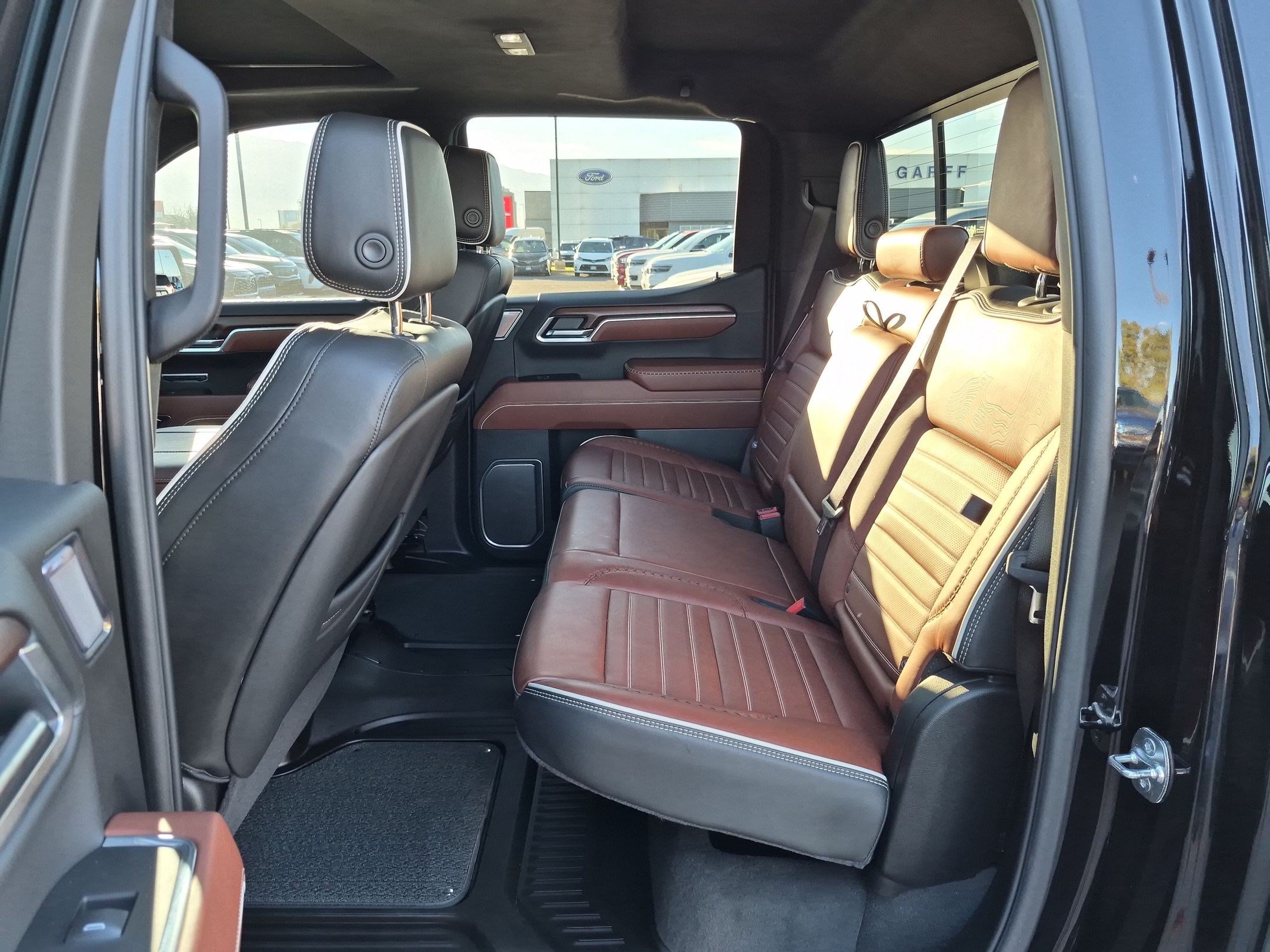 Used 2025 GMC Sierra 1500 Denali Ultimate AWD/4WD image 31