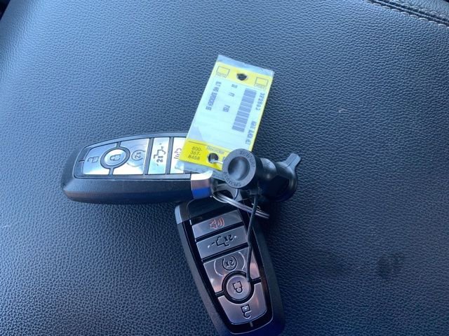 Certified 2022 Ford F150 XLT w/ Equipment Group 302A High image 40