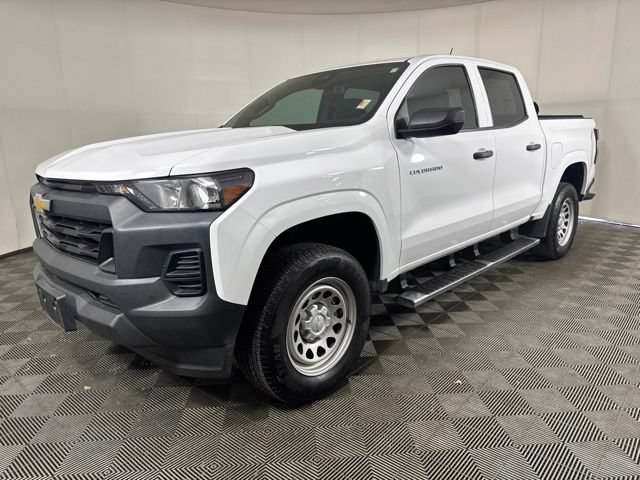 Used 2023 Chevrolet Colorado W/T RWD image 7