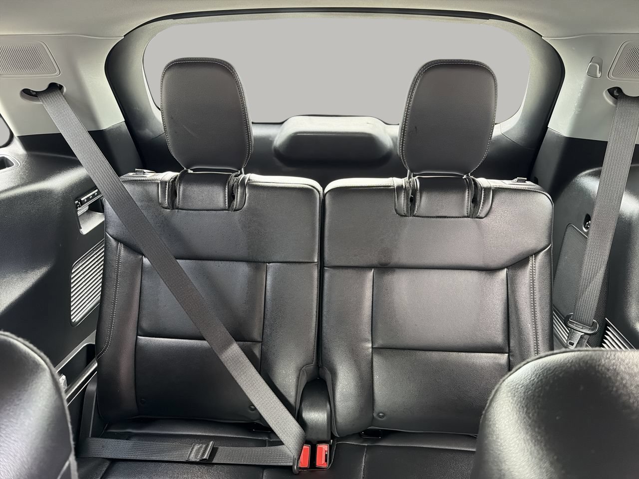 Certified 2023 Ford Explorer Limited w/ Limited Technology Package RWD image 18